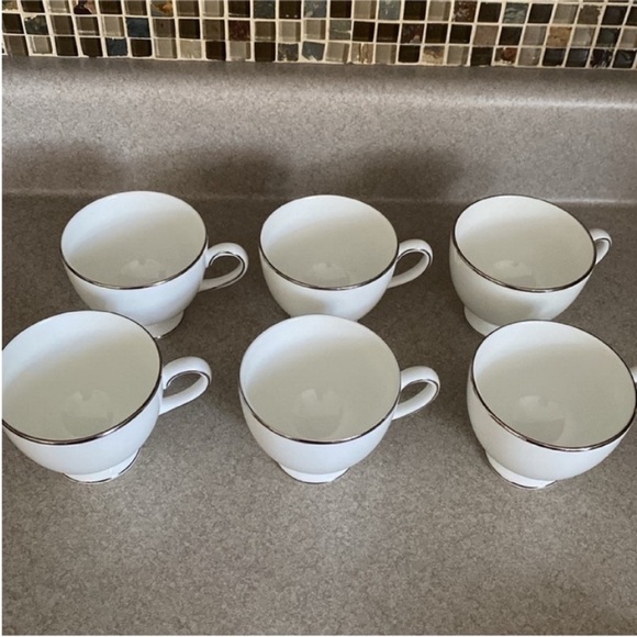 Wedgwood Regal Platinum Bread & Butter Plate and Footed Teacups Cups Set of 6 - Picture 10 of 11